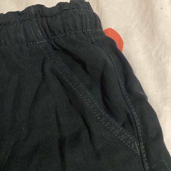 American Eagle Vacay Shorts - Picture 3 of 6